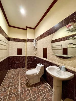 thumbnail: Bathroom