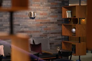 thumbnail: Lobby sitting area