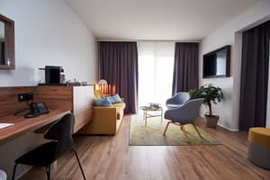 thumbnail: Interior detail