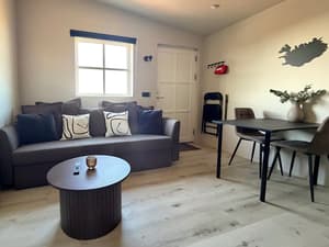 thumbnail: Living area