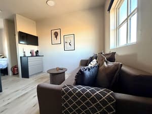 thumbnail: Living area