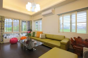 thumbnail: Living area