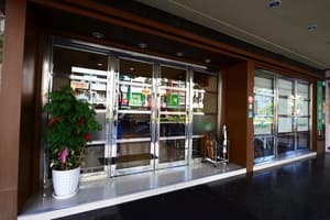 thumbnail: Property entrance