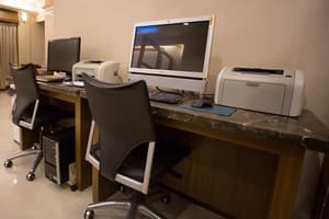thumbnail: Business center