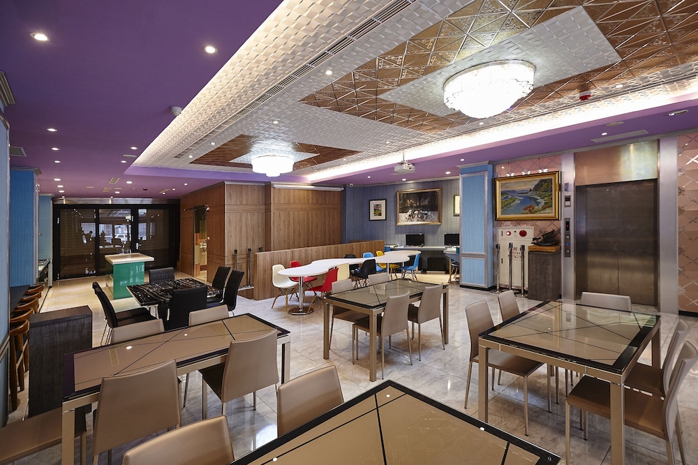 Restaurant-cafeteria