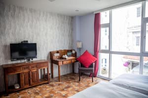 thumbnail: Room