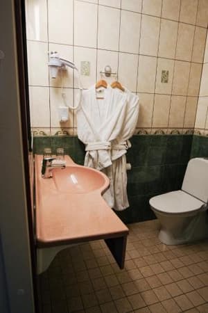 thumbnail: 892645578.jpg