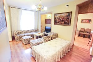 thumbnail: Living room
