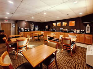thumbnail: Breakfast area