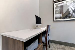 thumbnail: Business center