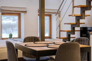 thumbnail: In-room dining