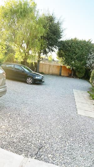 thumbnail: Exterior
