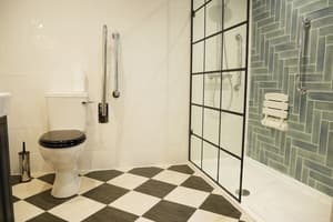 thumbnail: Bathroom