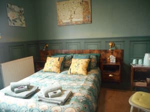 thumbnail: Room