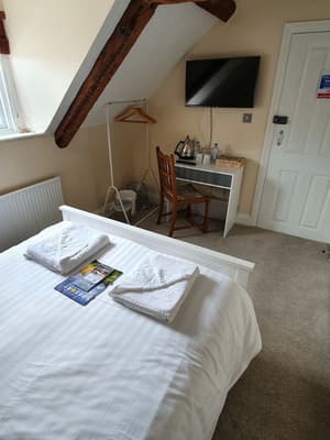 thumbnail: Room