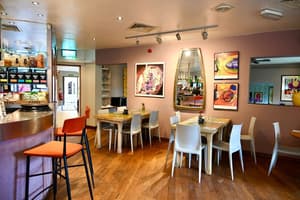 thumbnail: Bar (on property)