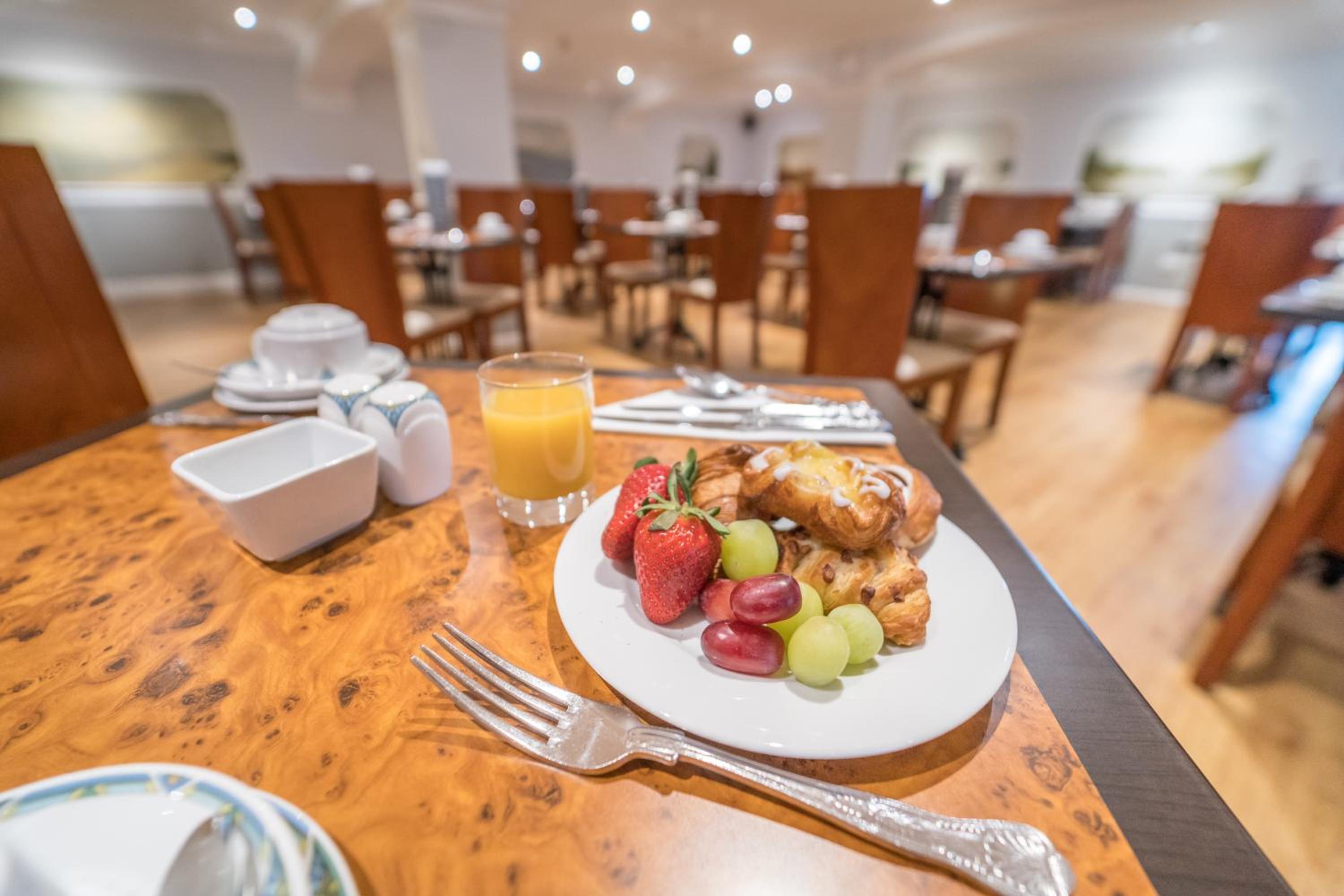 Restaurant-cafeteria