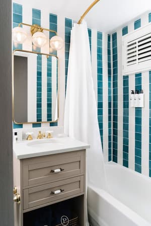 thumbnail: Bathroom