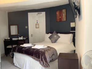 thumbnail: Room