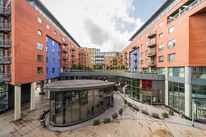 thumbnail: Exterior