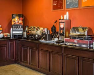 thumbnail: Breakfast area
