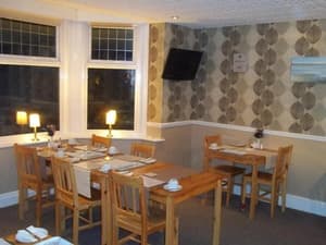 thumbnail: Restaurant