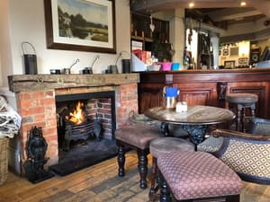 thumbnail: Bar (on property)