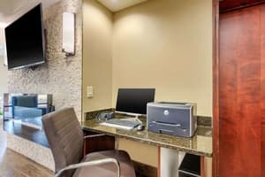 thumbnail: Business center