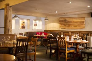 thumbnail: Restaurant