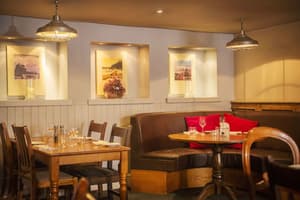 thumbnail: Restaurant