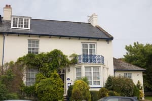 thumbnail: Exterior
