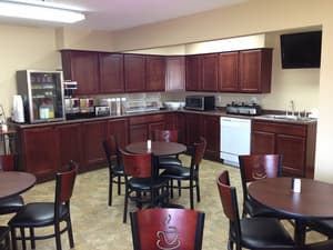 thumbnail: Breakfast area