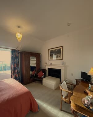 thumbnail: Room