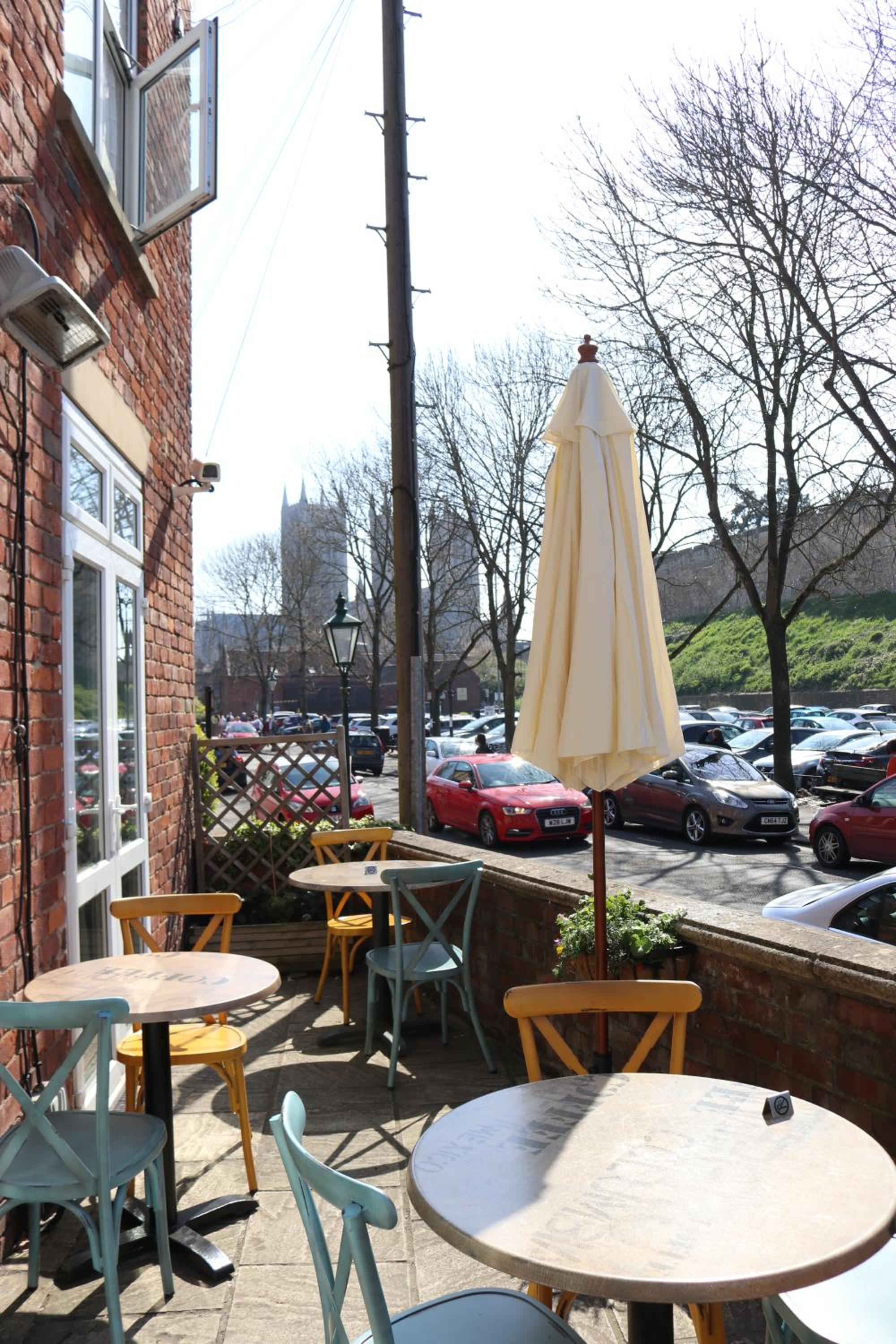 Restaurant-cafeteria