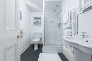 thumbnail: Bathroom