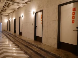 thumbnail: Hallway