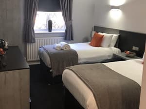 thumbnail: Room