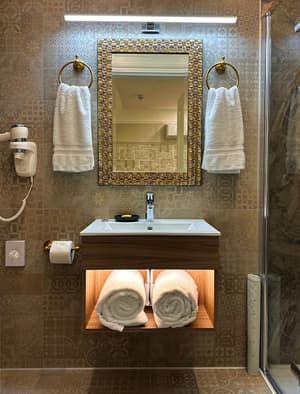 thumbnail: Bathroom