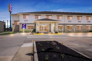 thumbnail: Exterior