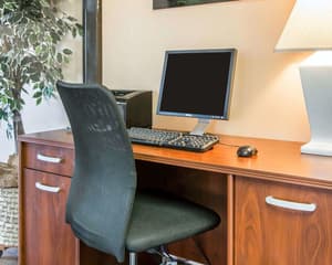 thumbnail: Business center