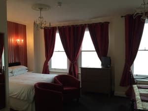 thumbnail: Room