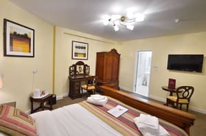 thumbnail: Room