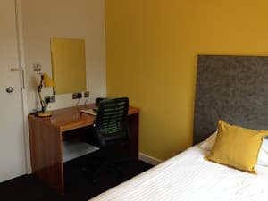 thumbnail: Room