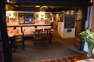 thumbnail: Interior