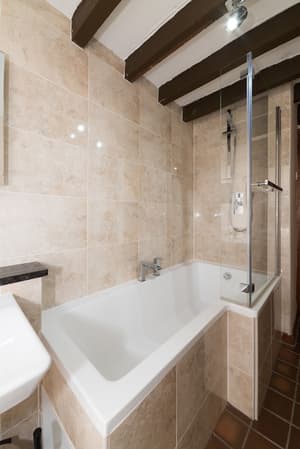 thumbnail: Bathroom shower