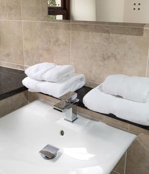 thumbnail: Bathroom sink