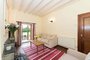 thumbnail: Living room