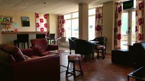 thumbnail: Bar (on property)