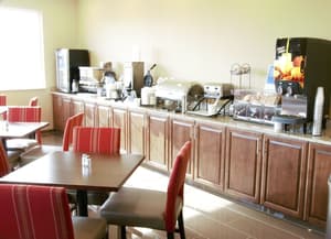 thumbnail: Breakfast area