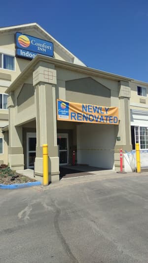 thumbnail: Property entrance